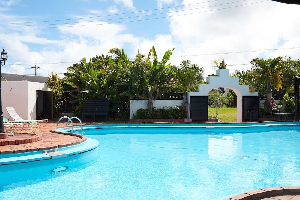 אונה The Pool Resort Villa Ichigoichie מראה חיצוני תמונה