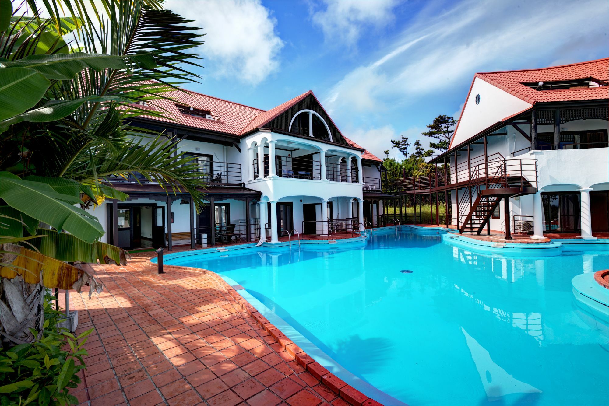 אונה The Pool Resort Villa Ichigoichie מראה חיצוני תמונה